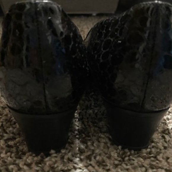 New BALLY * Vasano BLACK CROC Patent LEATHER Block Heel LOAFERS PUMPS * 7.5 / 8 - Picture 6 of 10